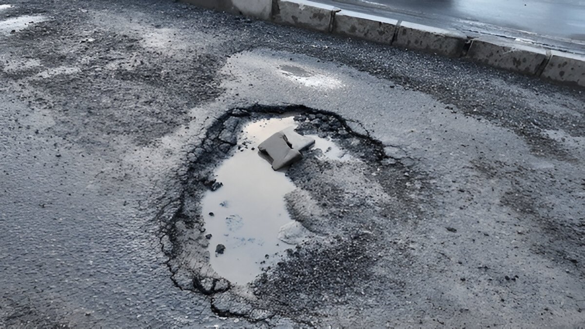Bozuk Yollar Vatandaşı Canından Bezdirdi!